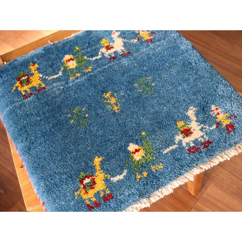 ギャッベ イラン産手織り 座布団サイズ 41×42cm ブルー ラクダのキャラバン 生命の樹 |  | 02