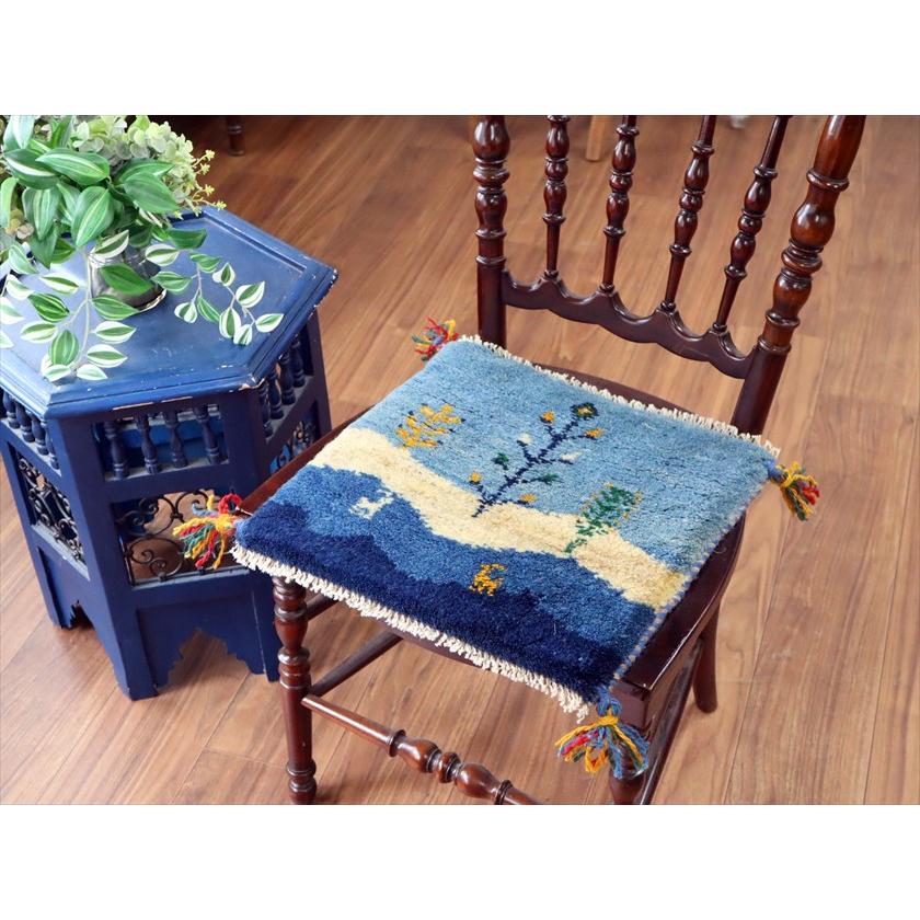 ギャッベ イラン産手織り 座布団サイズ 38×40cm ブルー 動物と生命の樹 ランドスケープ |  | 01