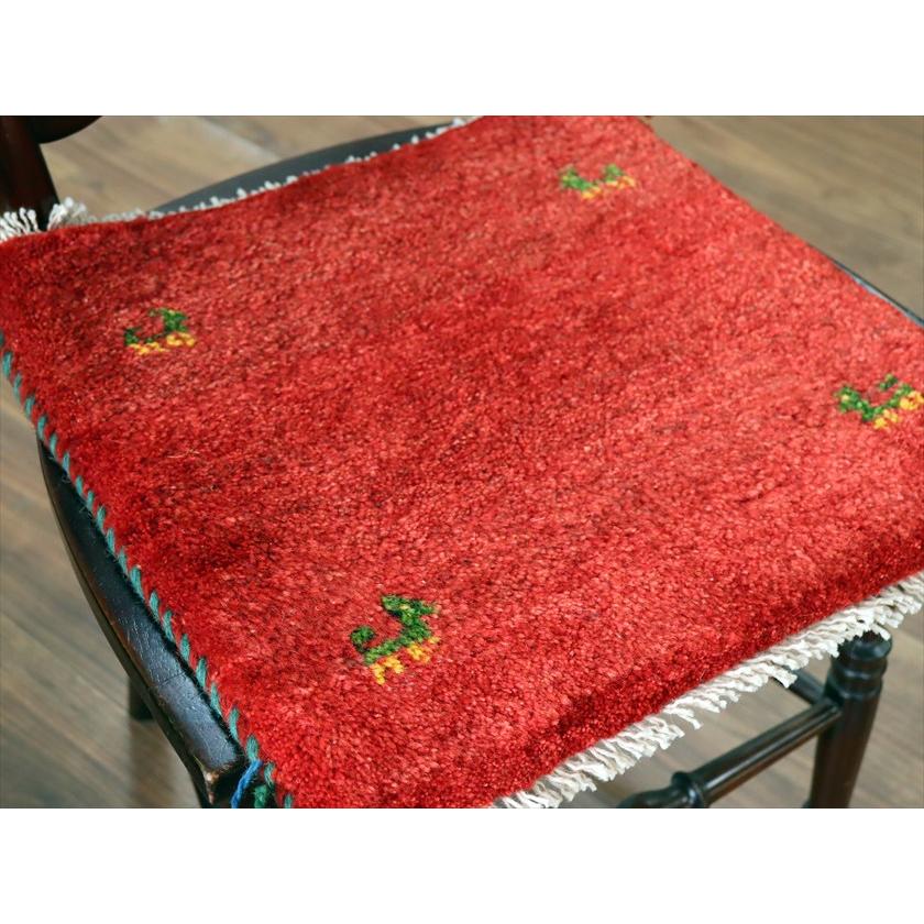 ギャッベ イラン産手織り 座布団サイズ 41×42cm レッド 動物モチーフ |  | 02