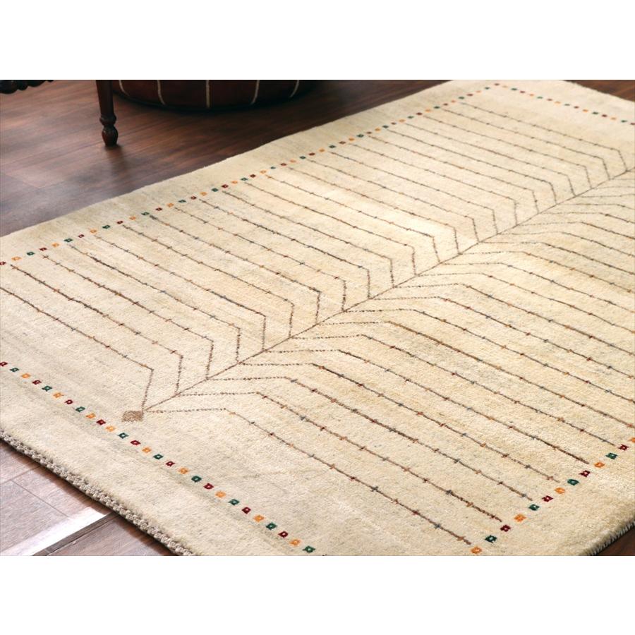 枝葉を伸ばした生命の樹 バナフシェ 177x123cm イランの手織りラグ ギャッベ |  | 03