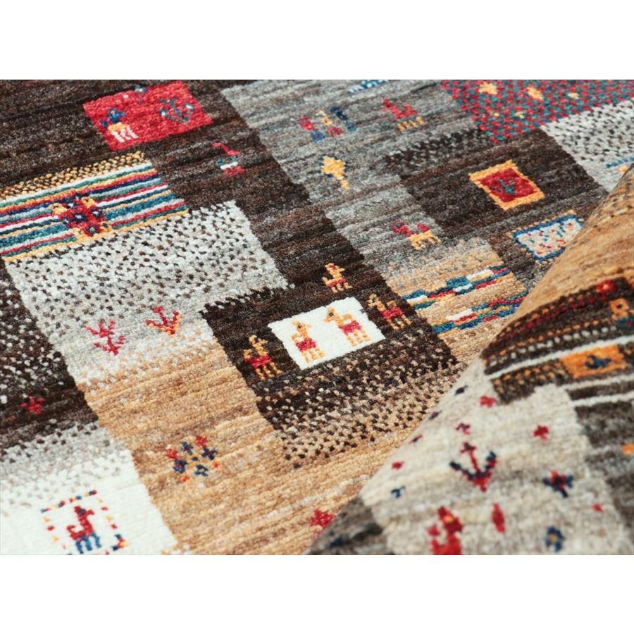 ギャッベ Nowbaft ノウバフト　手織り　イラン産ラグ 171x121cm 無染色モノトーン　モザイクパターン |  | 10