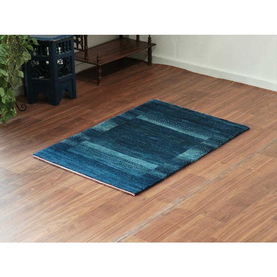 ギャッベ ロリアタシュ 122x80cm ブルーグラデーション 細かな織りの最高級ギャッベ |  | 01