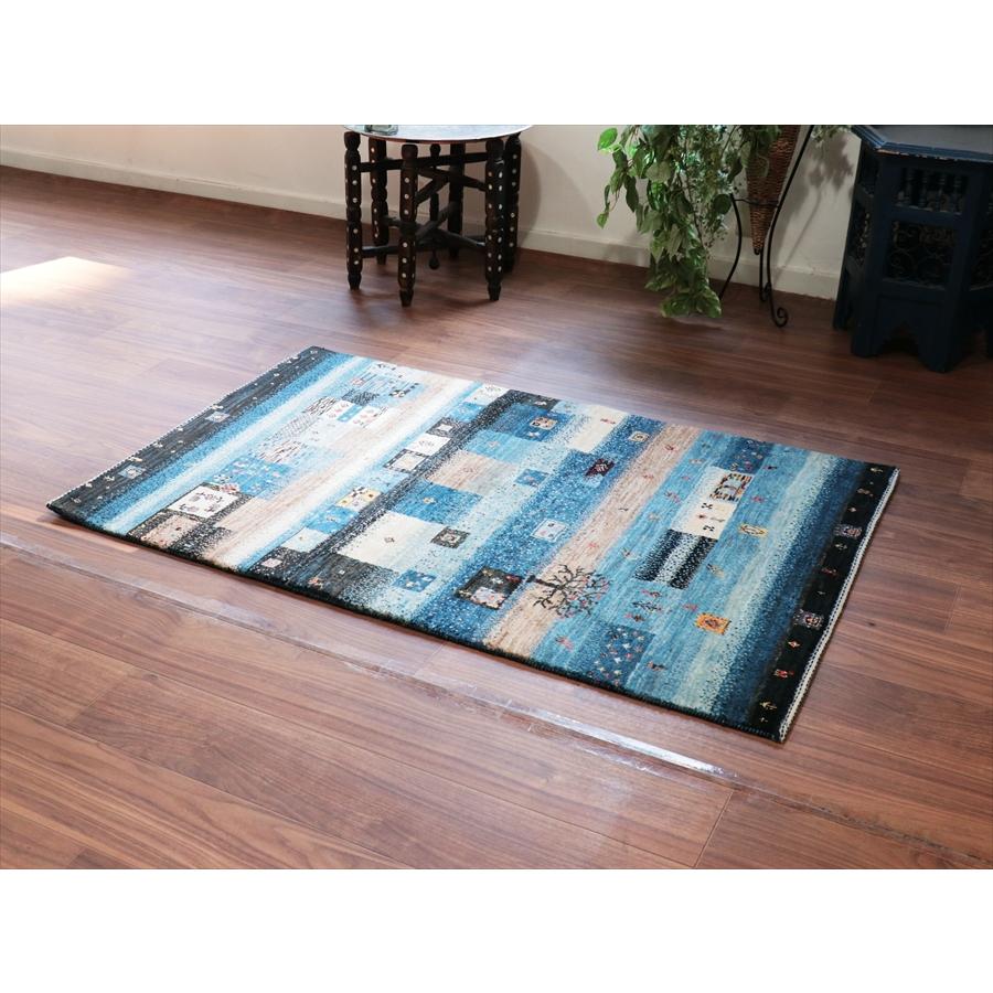 ギャッベ ノウバフト Nowbaft 134x84cm モザイクタイル ブルーグラデーション |  | 03