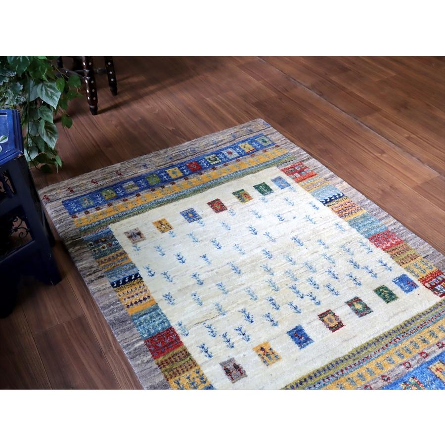 ギャッベ　バナフシェ 149x98cm ナチュラル＆グレー　イラン産手織り　Gabbeh Banafsheh |  | 02