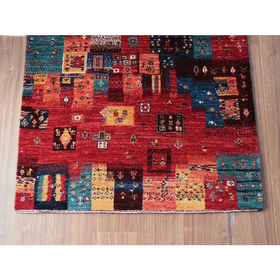 ギャッベ ノウバフト Nowbaft 129x88cm ステンドグラスのようなモザイク　 |  | 04