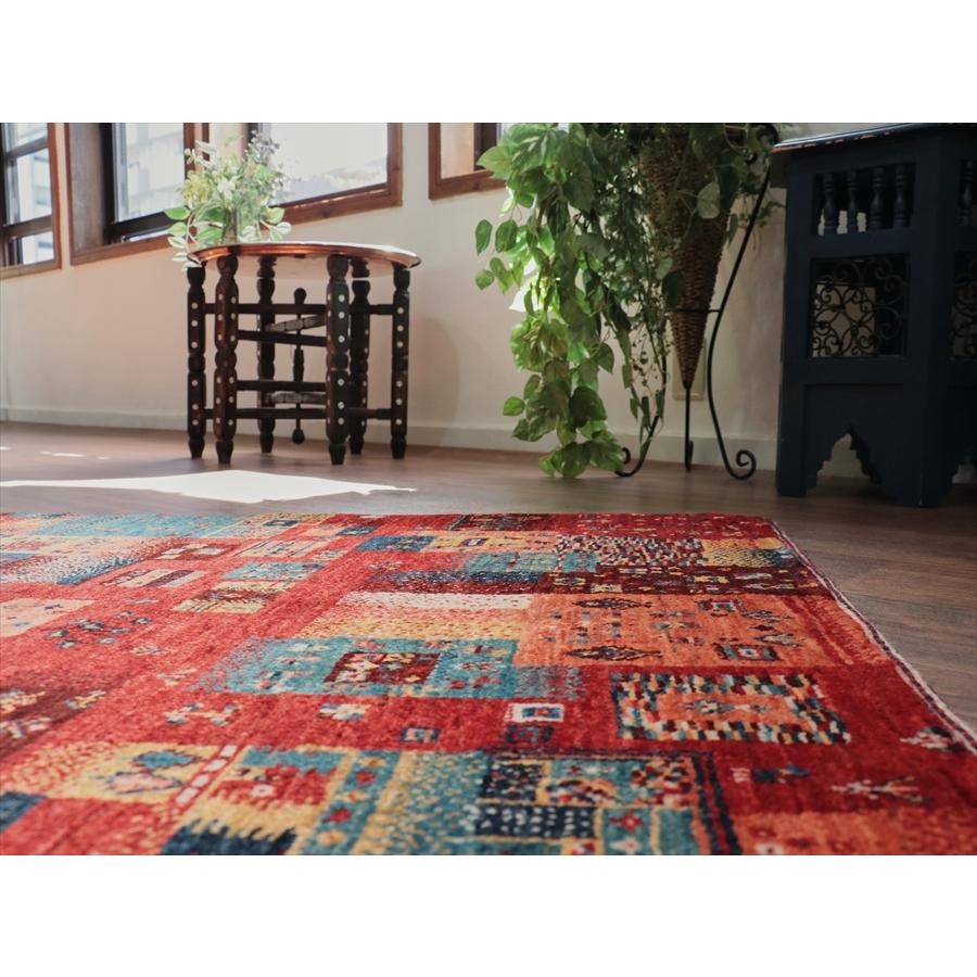 ギャッベ ノウバフト Nowbaft 129x88cm ステンドグラスのようなモザイク　 |  | 06