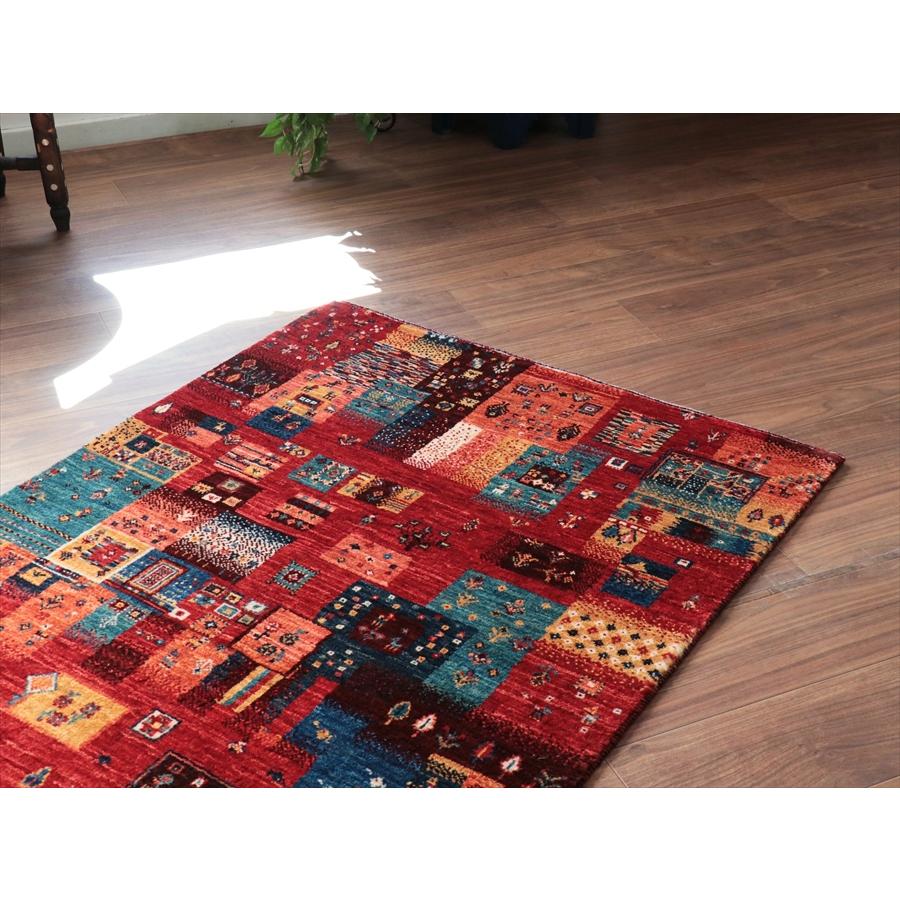 ギャッベ ノウバフト Nowbaft 129x88cm ステンドグラスのようなモザイク　 |  | 07