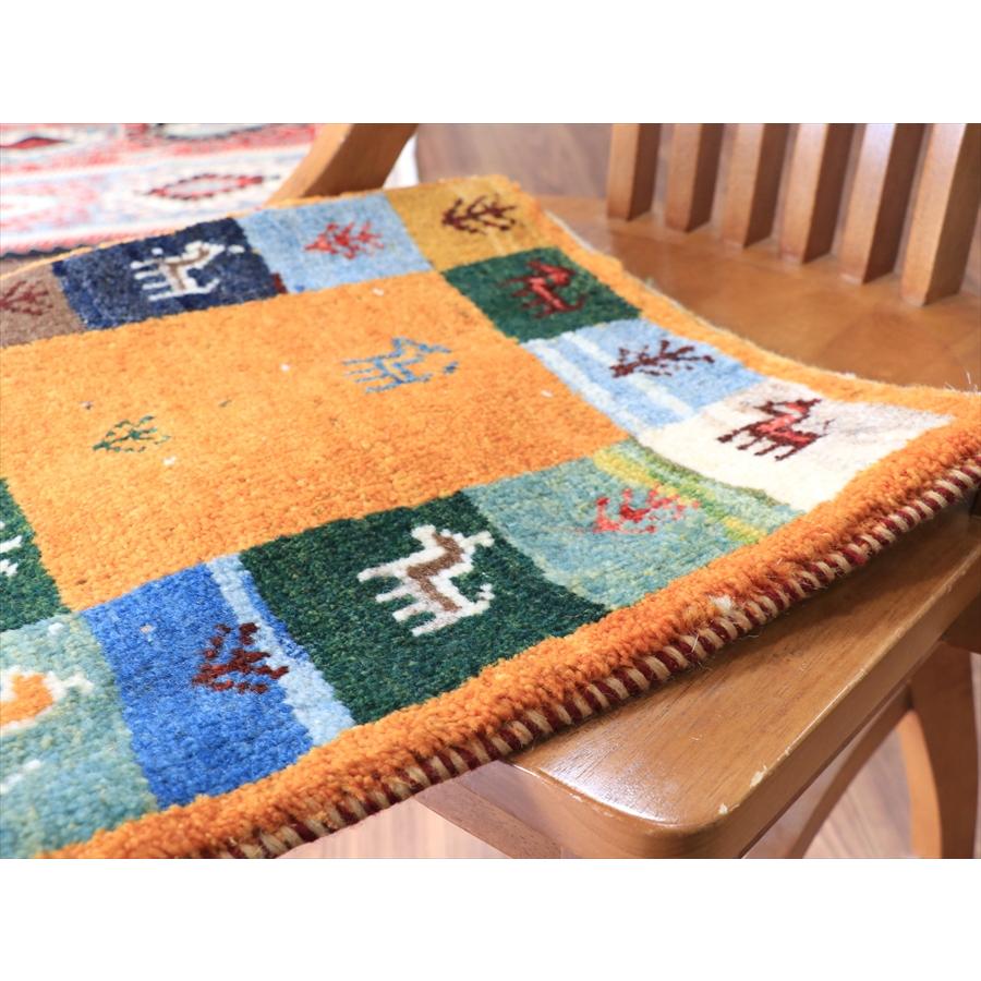 ギャッベ ノマド ミニギャッベ 45x43cm オレンジ　動物と植物 |  | 03