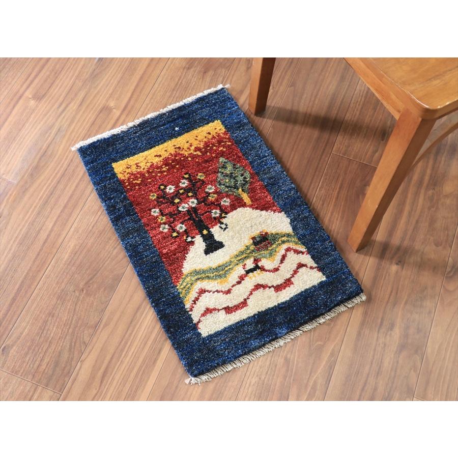 ギャッベ ノマド ミニギャッベ 60x39cm ネイビー　プラムツリー |  | 01