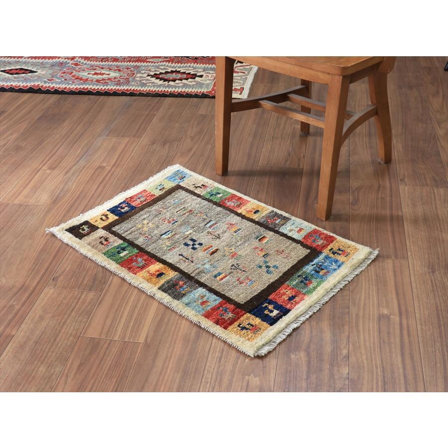 ギャッベ ノマド ミニギャッベ 73x49cm グレー　タイルモチーフ |  | 02