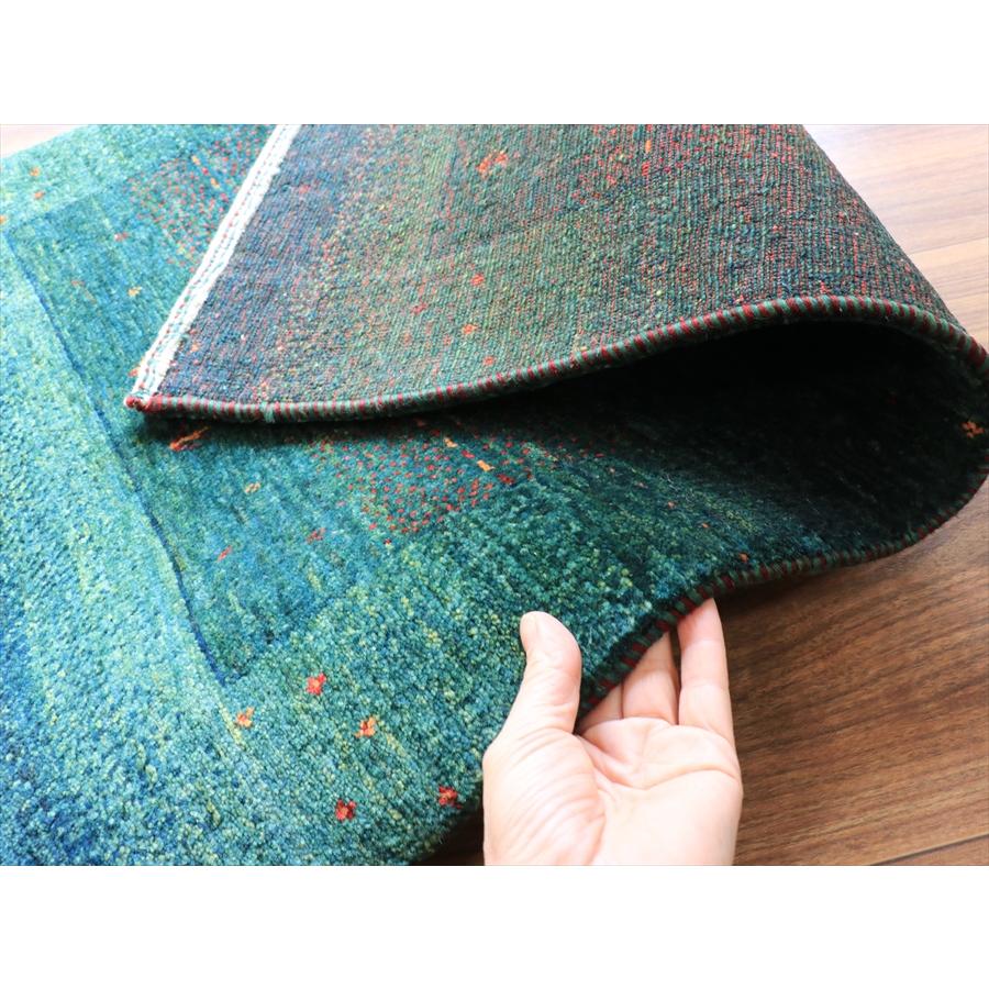 ギャッベ　ロリアタシュ　最高級の細かな織り 92x61cm 最上級の織り　グリーングラデーション |  | 08