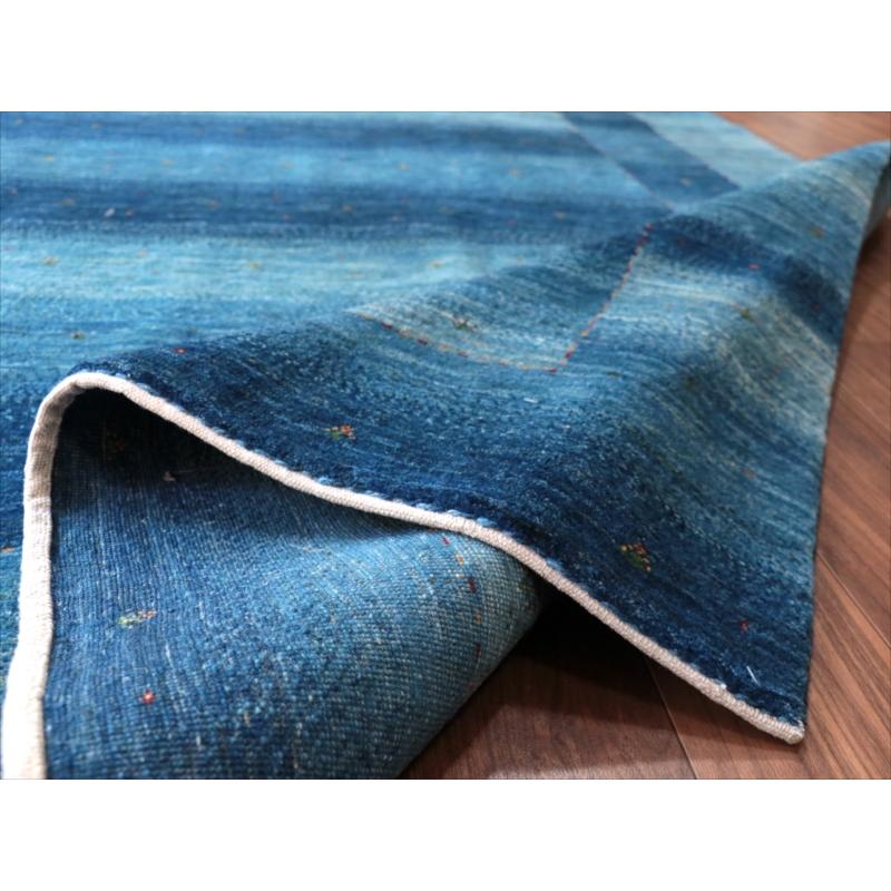 ギャッベ/ロリアタシュ　LoriAtash 262x194cm ブルーグラデーション　最上級の細かな織り |  | 10