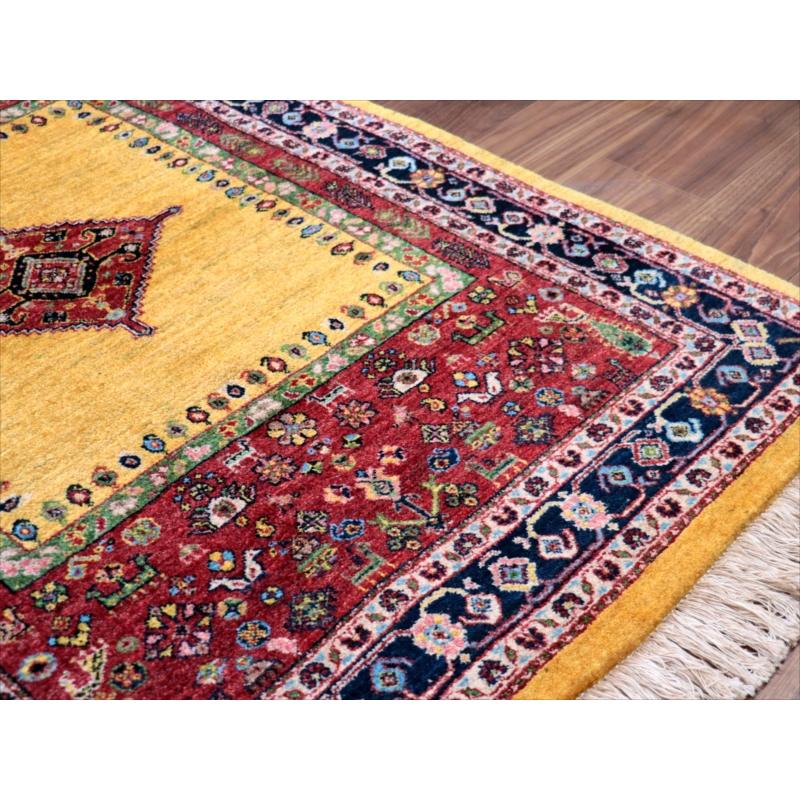 ギャッベ　Luribaft/ルリバフ 152x102cm 緻密な織り　イエロー レッド ネイビー　クラシックデザイン　メダリオン |  | 10
