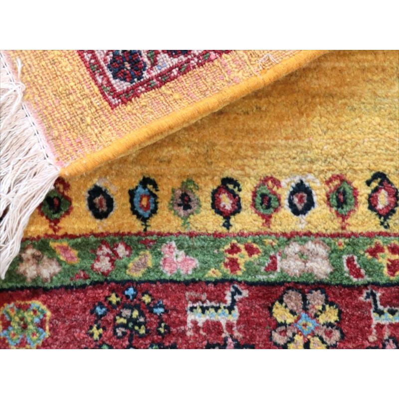 ギャッベ　Luribaft/ルリバフ 152x102cm 緻密な織り　イエロー レッド ネイビー　クラシックデザイン　メダリオン |  | 14