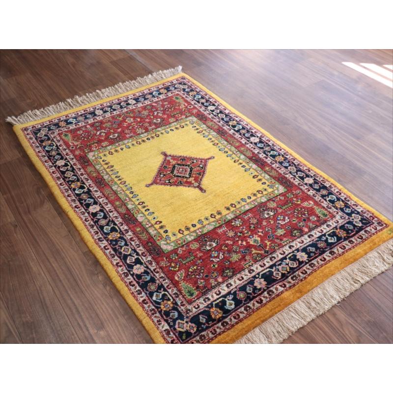 ギャッベ　Luribaft/ルリバフ 152x102cm 緻密な織り　イエロー レッド ネイビー　クラシックデザイン　メダリオン |  | 08