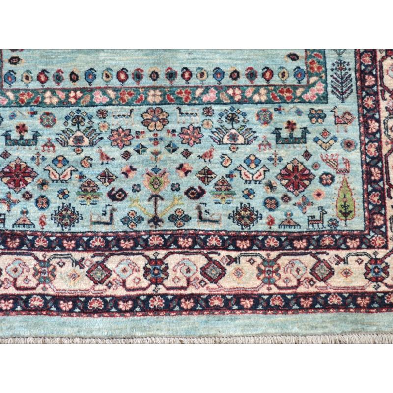 ギャッベ　Luribaft/ルリバフ 152x113cm ペールブルー 小花と幾何学モチーフ |  | 05
