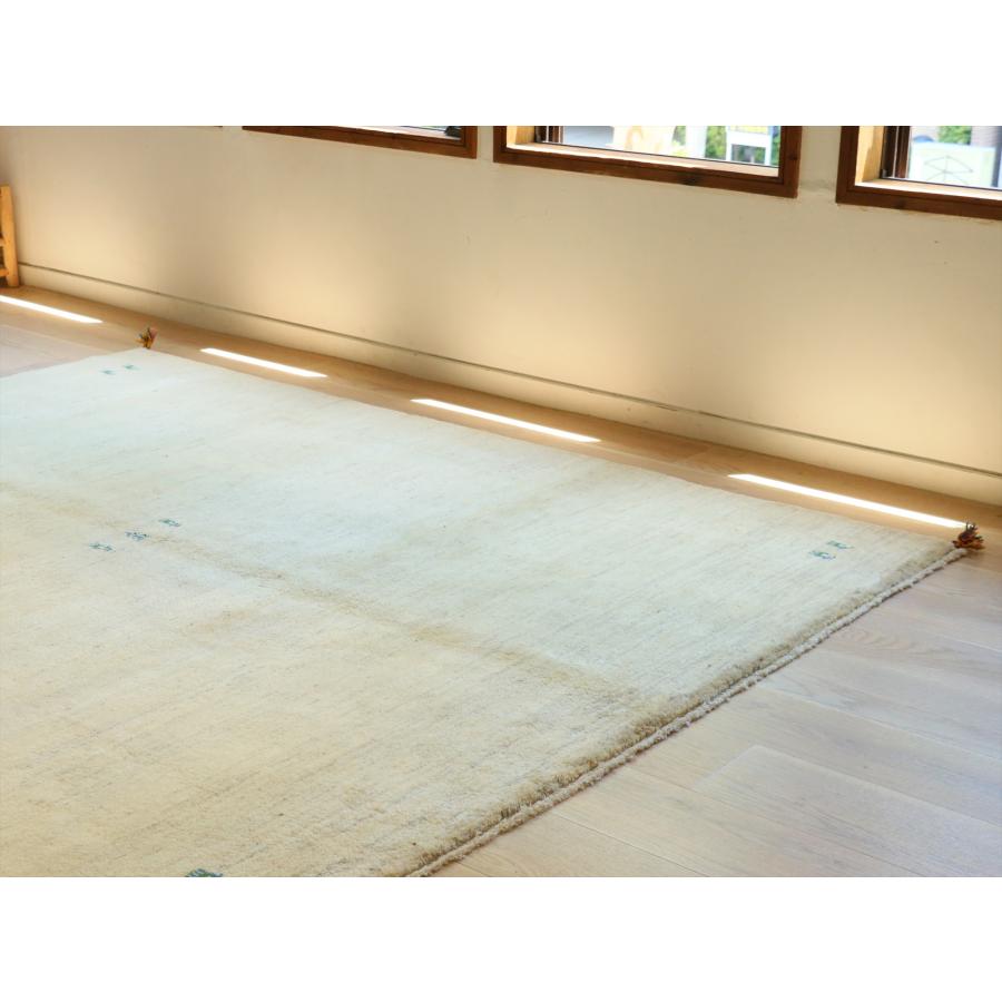 ギャッベ イラン産手織りラグ 240×200cm シンプル　無地　ナチュラルアイボリー　ベージュ |  | 02