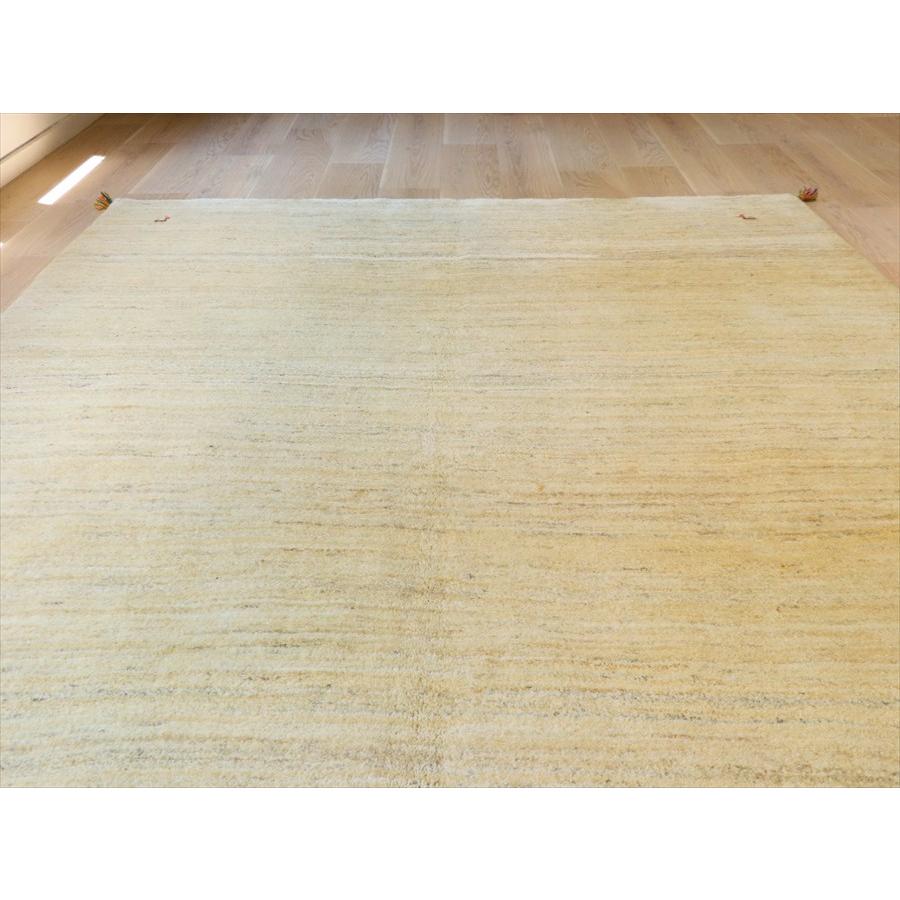 ギャッベ　イラン手織り 237×190cm 羊毛のアイボリーグラデーション |  | 07