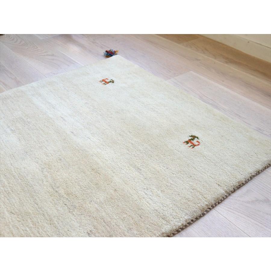 ギャッベ イラン産 手織りラグ 148×93cm Gabbeh ナチュラルアイボリー |  | 05