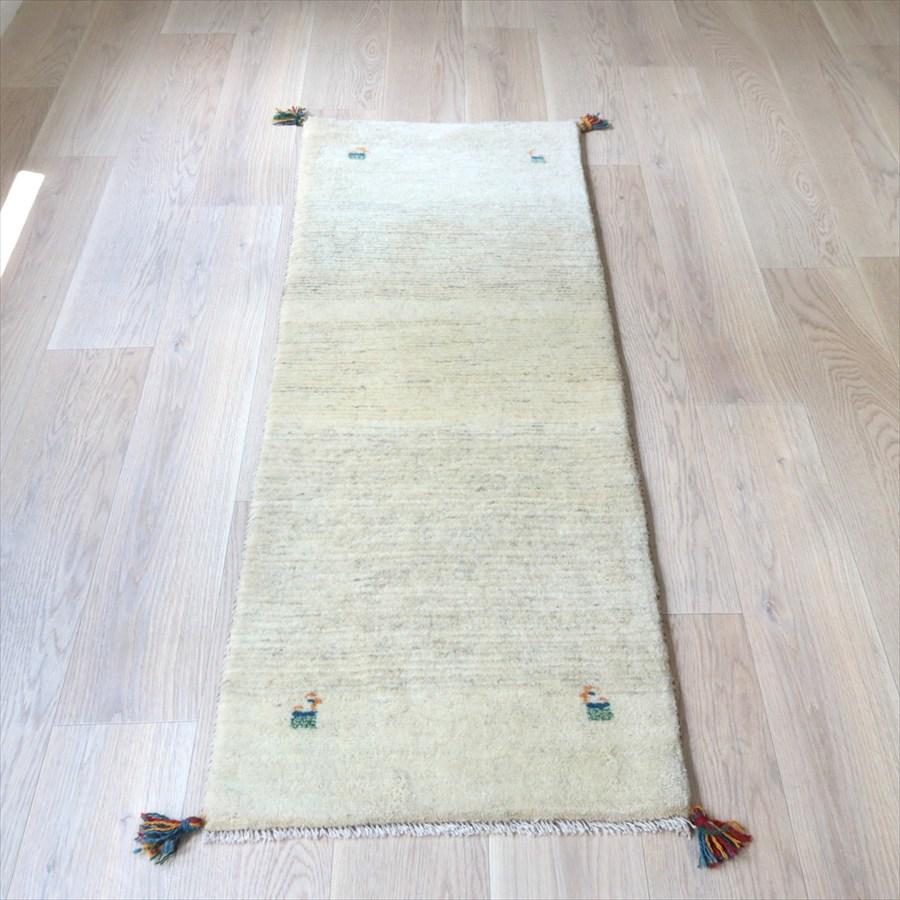 ギャッベ 無地 天然羊毛のアイボリー 173×60cm  カシュカイ族の手織りラグ　イラン産　 | 