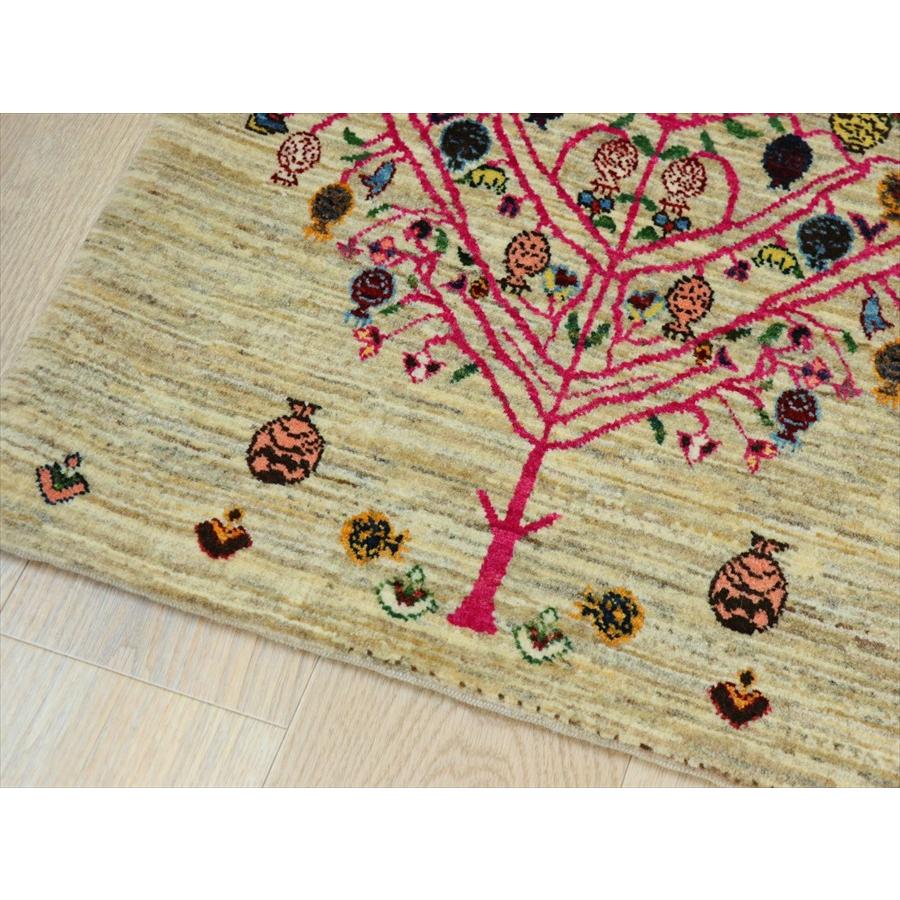 ギャッベ　カシュクーリ　細かな織り 98×67cm 玄関マットザクロの実　生命の樹 |  | 03