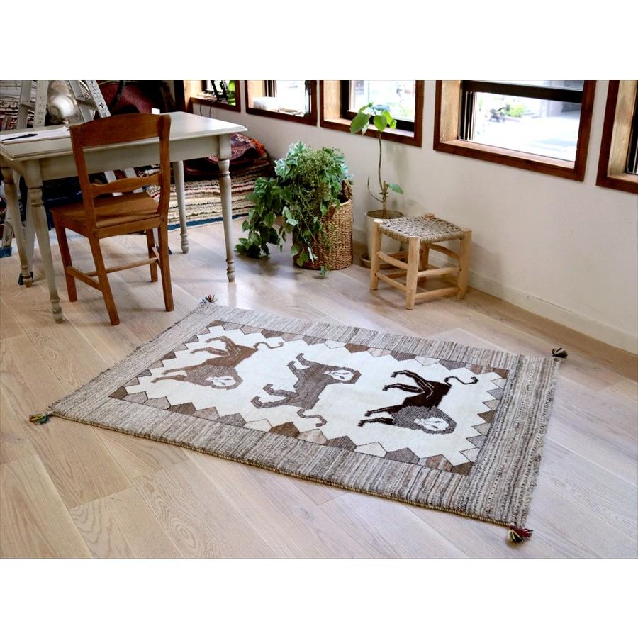 ライオンラグ 3頭のライオン 150×100cm ナチュラル　グレー |  | 01