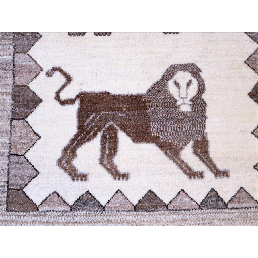 ライオンラグ 3頭のライオン 150×100cm ナチュラル　グレー |  | 07