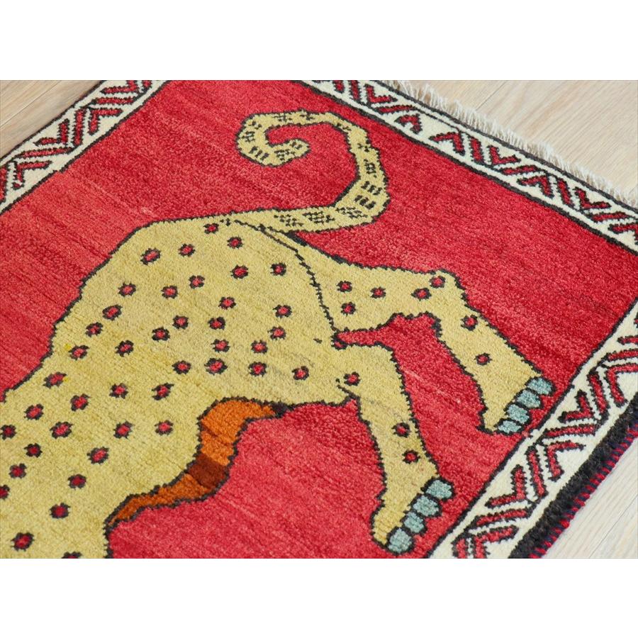 ライオンラグ オールドギャッベ トライバルラグ Lion Gabbeh, 92×68cm レッド　ベージュのヒョウ |  | 05
