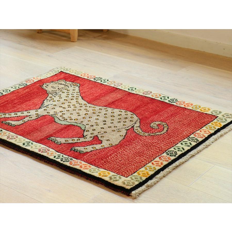 ライオンラグ オールドギャッベ トライバルラグ Lion Gabbeh, 95×75cm レッド　ベージュのヒョウ |  | 02