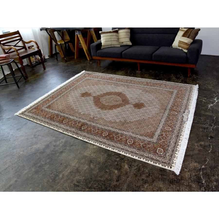 ペルシャ絨毯タブリーズ産マヒ/ペルデ(リビングサイズ