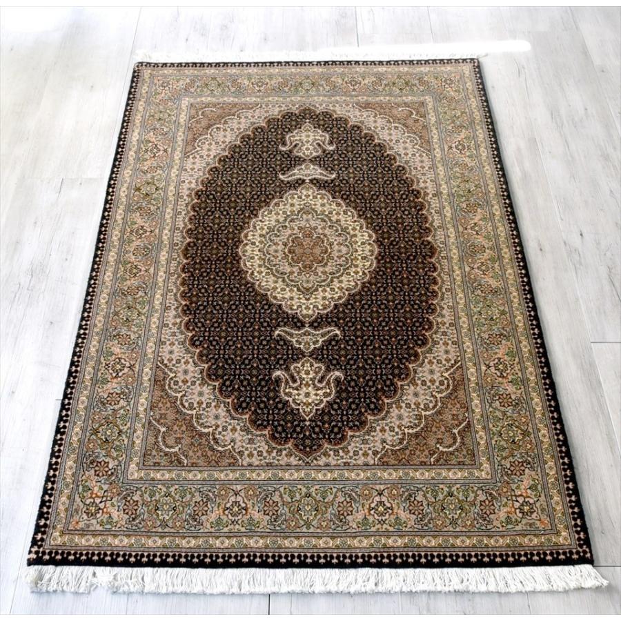 ペルシャ絨毯タブリーズ産 アクセントラグサイズ158x102cm ブラック メダリオン マヒ Hal1636 インプレッションオブギャベ 通販 Yahoo ショッピング