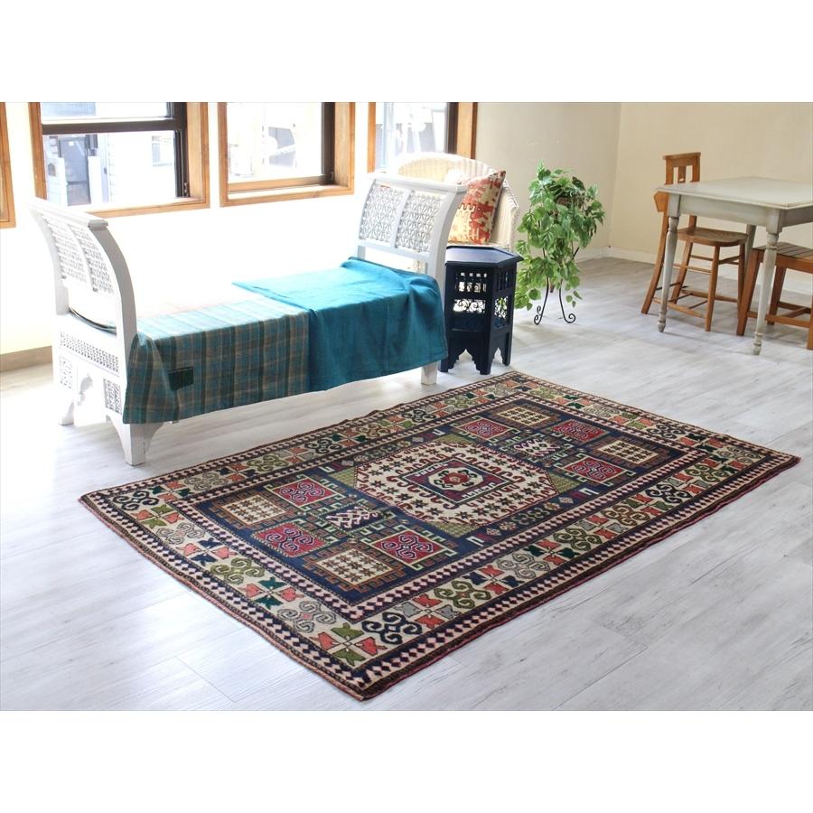 トルコじゅうたん・トライバルラグ　 205x130cm Karachov rug， カラチョフ・ドラゴンの爪を持つサンドゥック 家具、インテリア カーペット、ラグ、マット