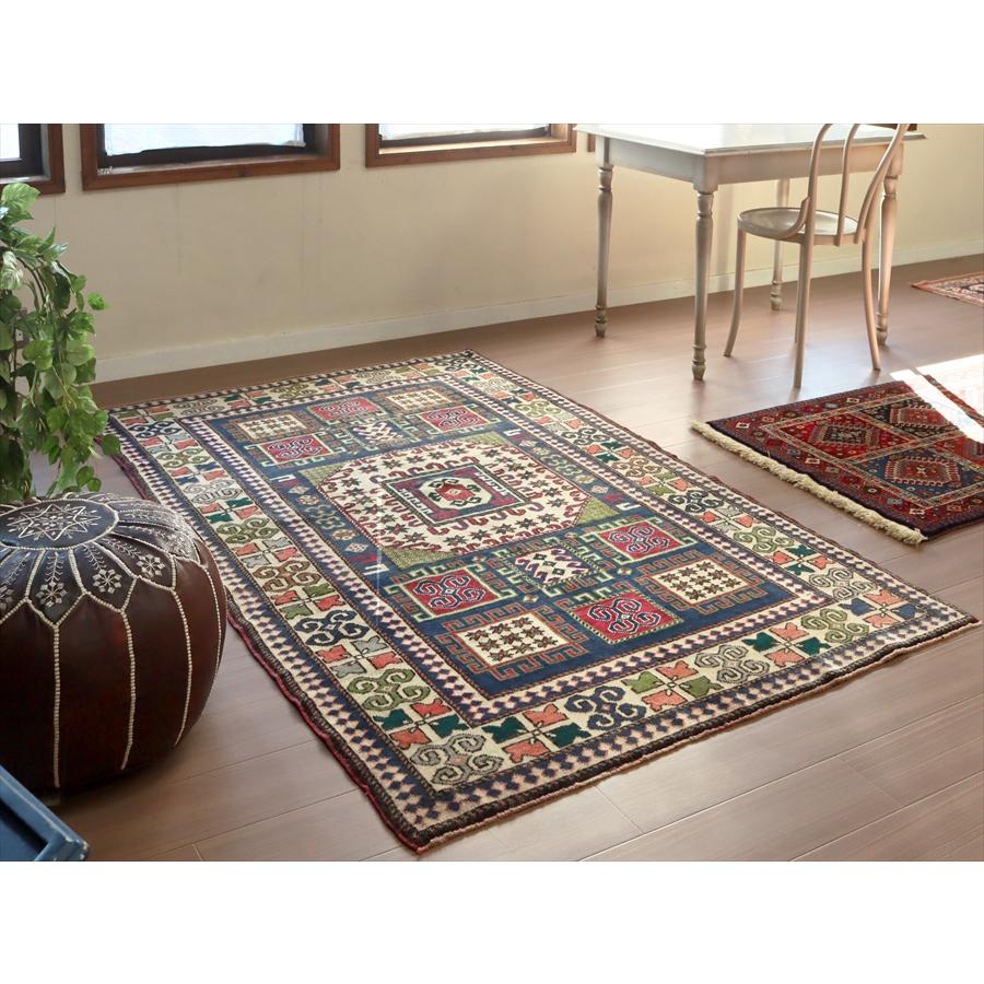 トルコじゅうたん・トライバルラグ 205x130cm Karachov rug トルコじゅうたん・トライバルラグ 205x130cm Karachov rug
