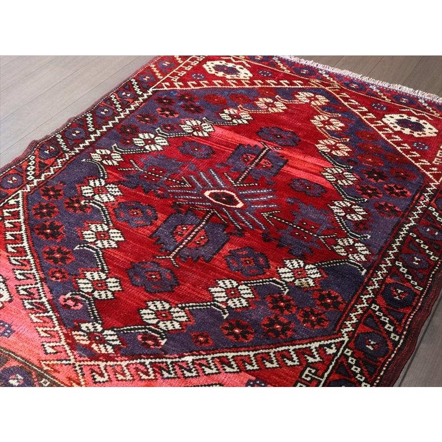 手織りラグ トルコ絨毯 116x88cm ドラゴンの爪をもつ六角メダリオン