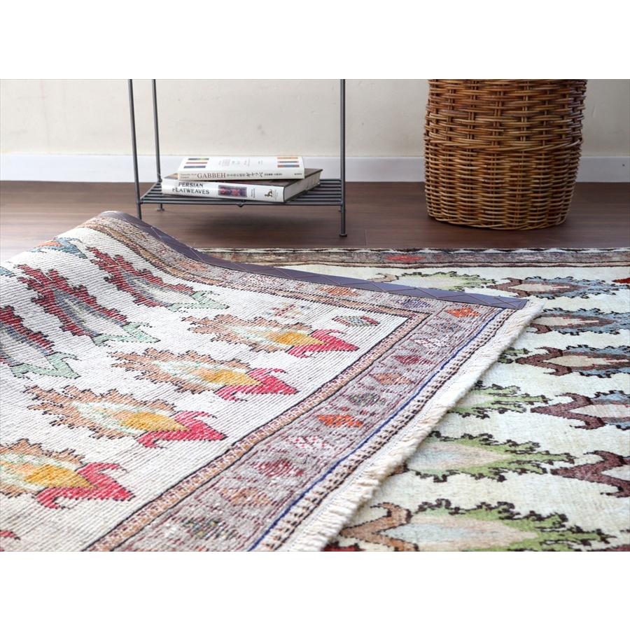 部族絨毯　トライバルラグ 227x132cm カシュカイ族の手織りラグ　色とりどりのパルメットの額縁デザイン | ブランド登録なし | 09