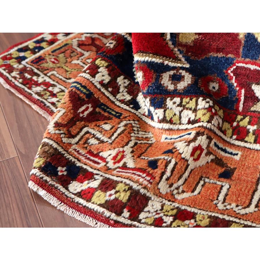 トライバルラグ トルコカッパドキア 172x137cm 花のメダリオン トライバルラグ トルコカッパドキア 172x137cm 花のメダリオン