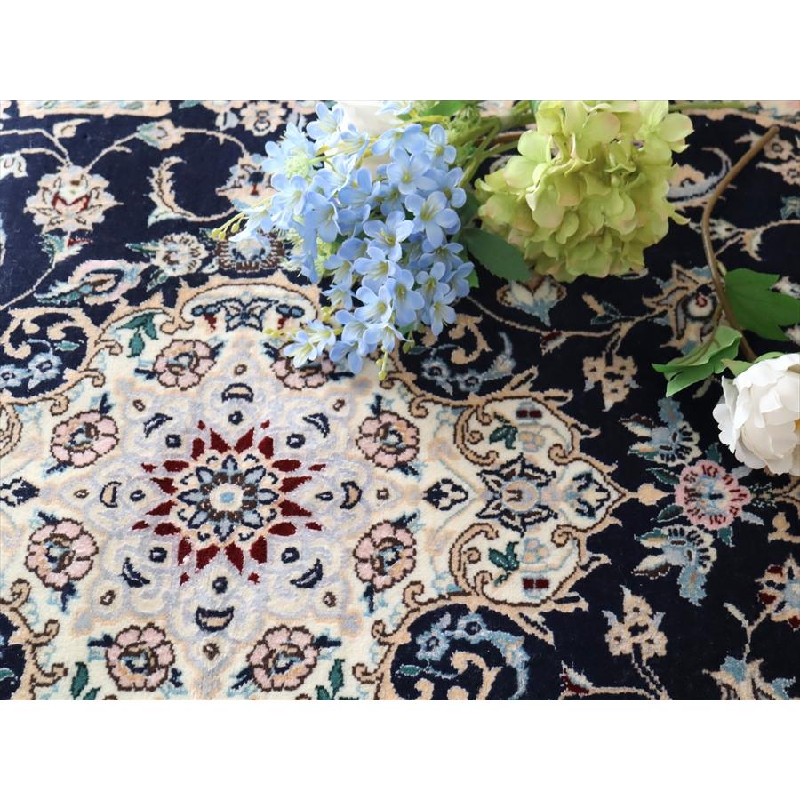 ペルシャ絨毯 ナイン産6L 120x80cm 濃紺 / ベージュ オーバル