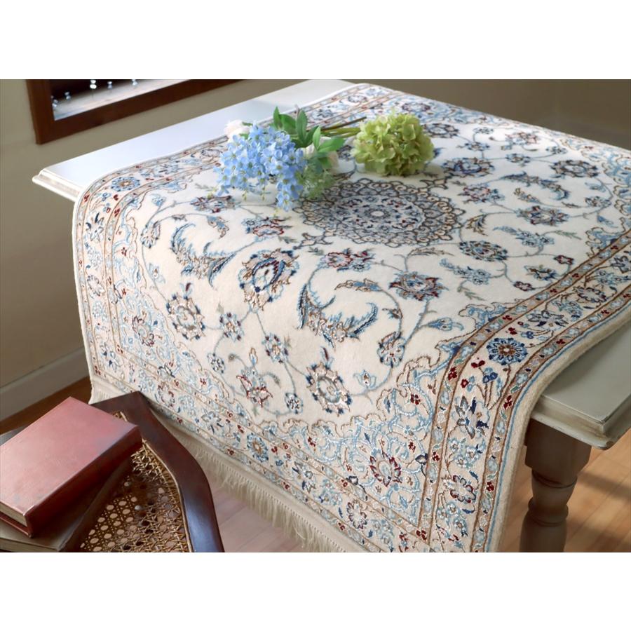 ペルシャ絨毯 ナイン産6L 110x78cm ホワイト / ベージュ ペルシャ絨毯 ナイン産6L 110x78cm ホワイト / ベージュ