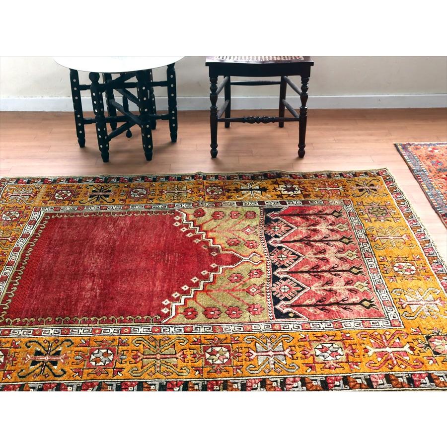 トルコ絨毯 オールドカーペット 166x129cm 赤いミフラープ | ブランド登録なし | 03