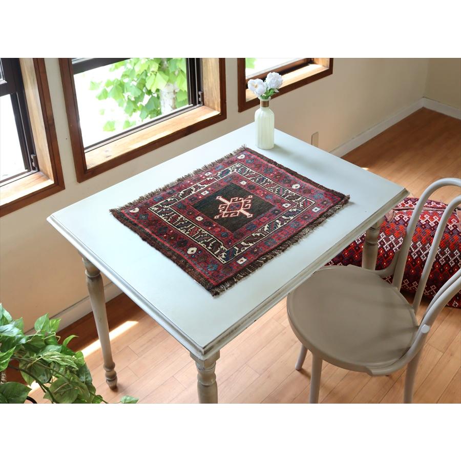 オールド絨毯 バルーチ族 サドルバッグの装飾面 手織り トライバルラグ オールド絨毯 バルーチ族 サドルバッグの装飾面 手織り トライバルラグ