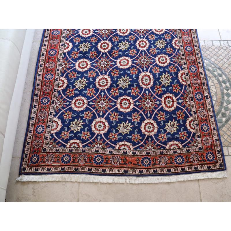 ペルシャ絨毯 ヴェラミン　手織りラグ 157x106cm 円形のラティス　花束 |  | 04