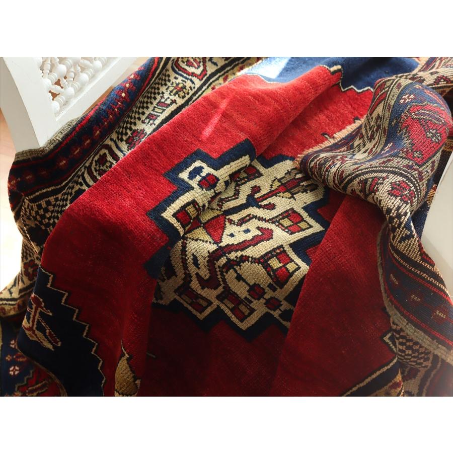 手織り絨毯 赤いメダリオン 162x120cm カイセリ ヤイヤル | ブランド登録なし | 09