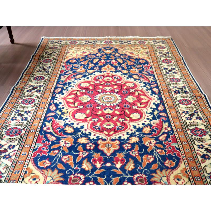 トルコ 手織り絨毯 189x99cm コンヤ地方のフラワーメダリオン