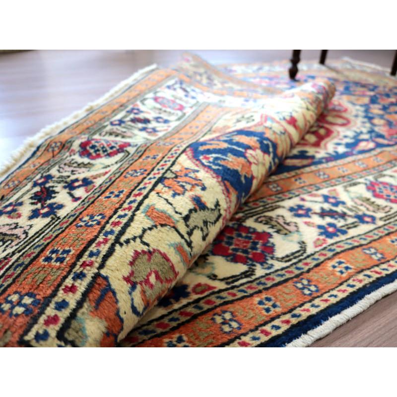 トルコ 手織り絨毯 189x99cm コンヤ地方のフラワーメダリオン