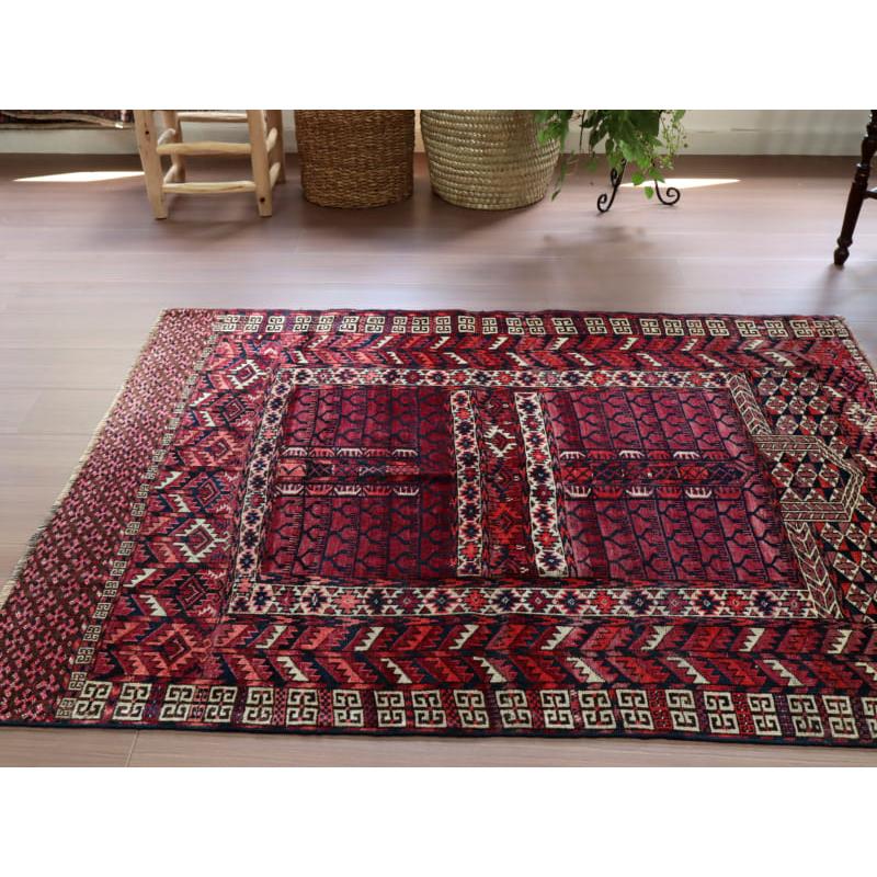 部族絨毯 トライバルラグ テッケ族 142x111cm エンシ, ローズピンクと