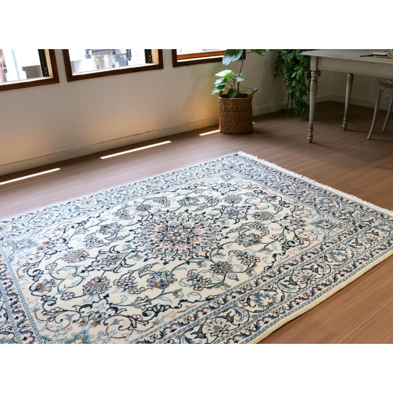 ペルシャ絨毯　ナイン産 12L 203x148cm アイボリー 花のアラベスク |  | 05