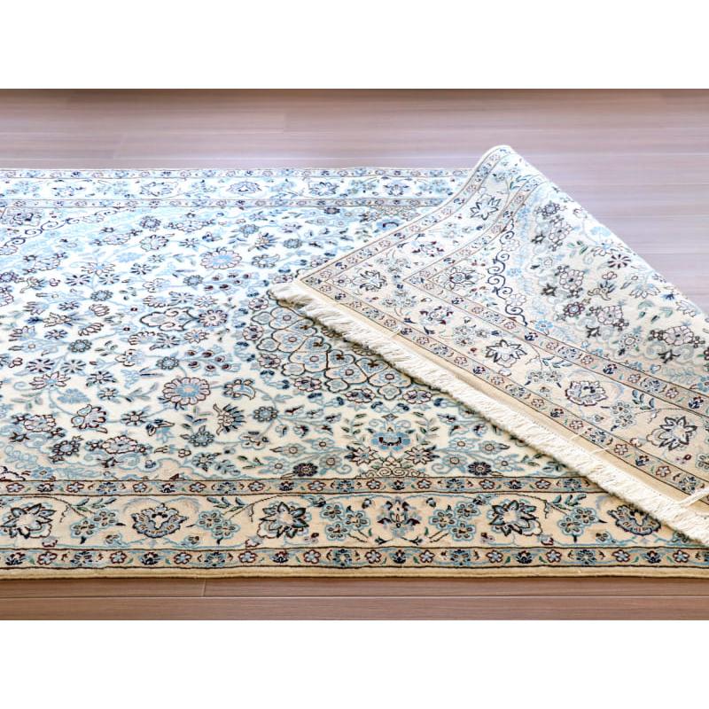 ペルシャ絨毯　ナイン産 9L 208x127cm アイボリー 明るいブルー　花のアラベスク |  | 07