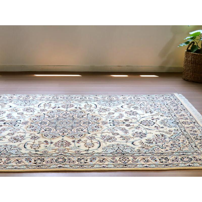 ペルシャ絨毯　ナイン産 9L 213x126cm アイボリー 　花のアラベスク |  | 06