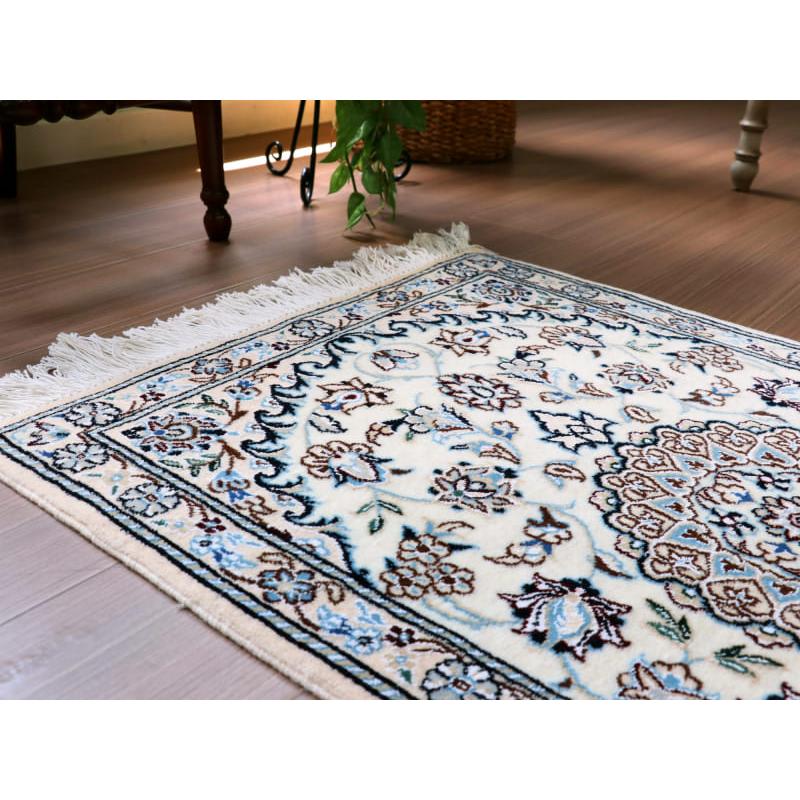 ペルシャ絨毯　ナイン産 9L 96x64cm 花のアラベスク　アイボリー　玄関マットサイズ |  | 05