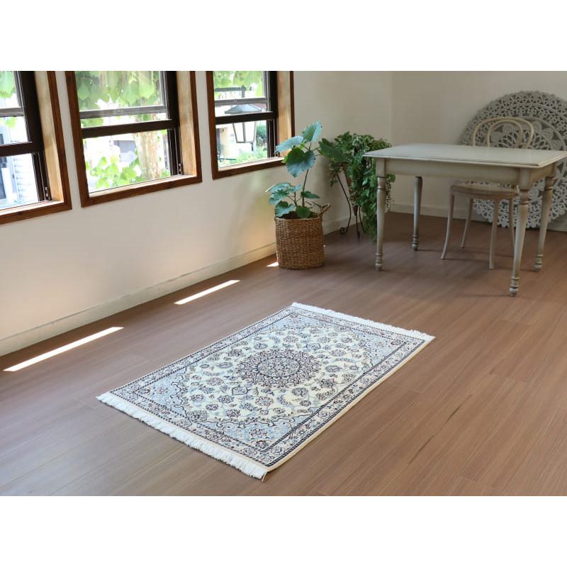 ペルシャ 絨毯ヴィンテージ ナイン絨毯 鳥のモチーフの織り込み ペルシャ絨毯 ナイン産 約40cm x 60cm｜SATHI RUGS